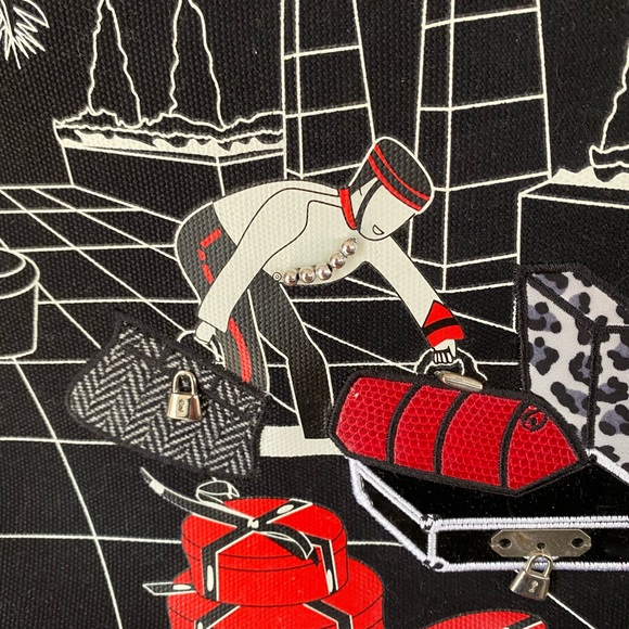 Villeroy & Boch “VB” Black & White Graphic Canvas Tote; Bellboy, Women & Dog - Picture 12 of 14